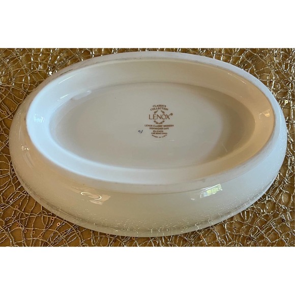Lenox Vintage Bone China Classic Modern 9” Oval Vegetable Bowl White - Picture 8 of 9